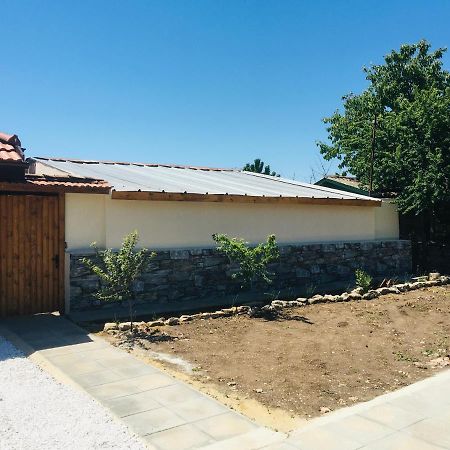Бунгало- Bungalow Cavarna Exterior foto